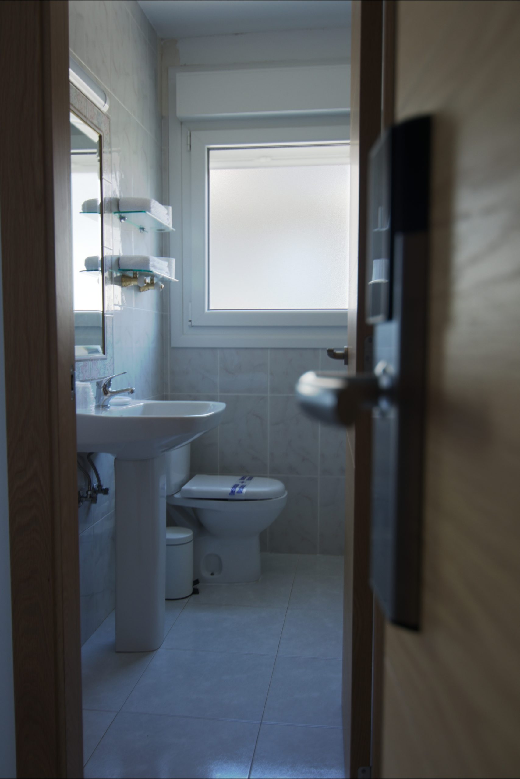 HAB 9 BAÑO 2